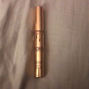 Kylie cosmetics lipstick in khlo$